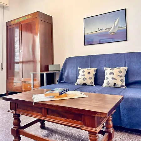 Hostdomus - Sea View Apartment *