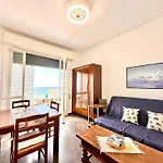 Apartment Hostdomus - Sea View Finale Ligure