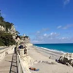 Apartment Hostdomus - Sea View