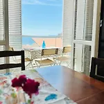 Hostdomus - Sea View アパート *