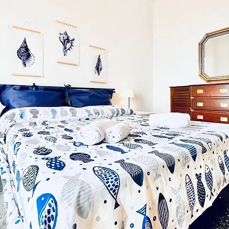 Hostdomus - Sea View Apartment Finale Ligure