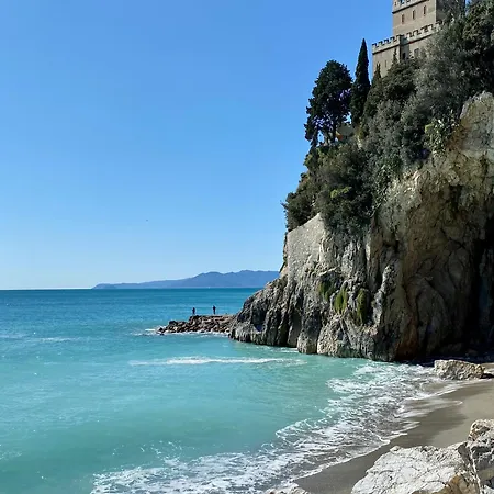 Hostdomus - Sea View Apartment