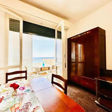 Hostdomus - Sea View Apartment Finale Ligure
