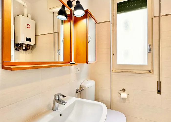 Hostdomus - Sea View * Finale Ligure