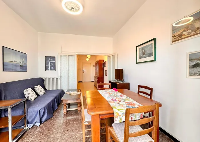 Hostdomus - Sea View Appartement