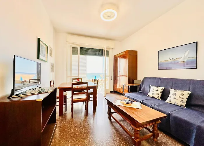 Hostdomus - Sea View * فينالي ليغوري